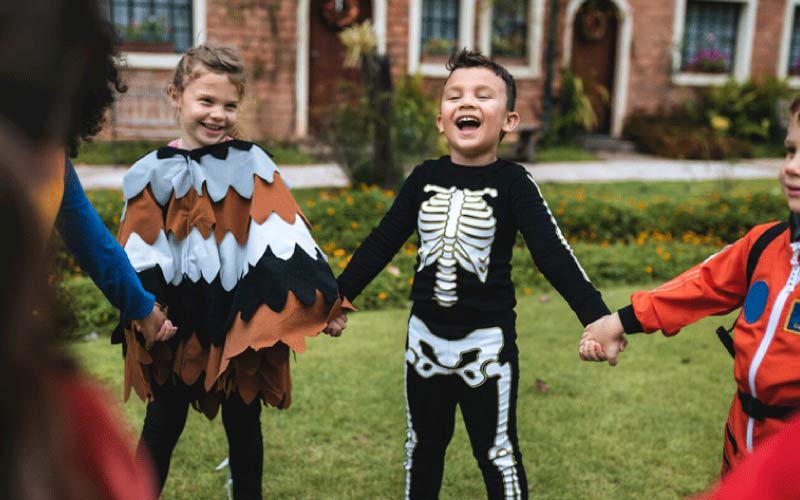 group of little kids doing trick or treat in the neighbourhood, student safety, September 2024, Australia